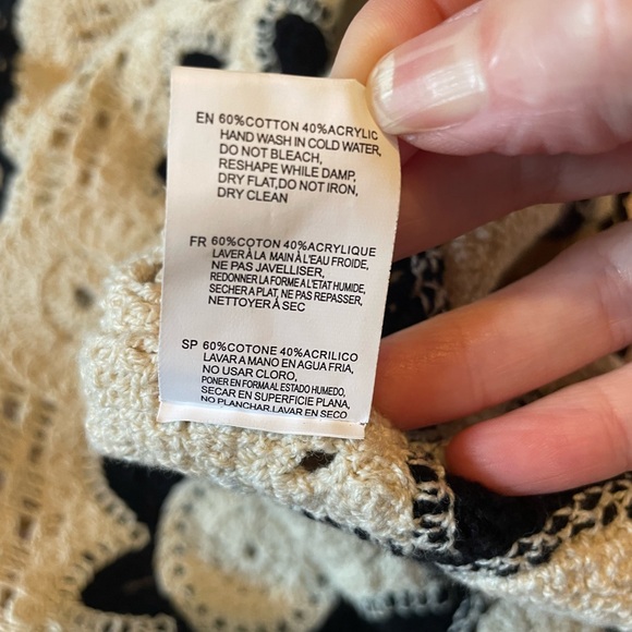 RD Style Cotton Blend Open Stitch Crochet Floral Sweater Cream Black Size XS - Picture 10 of 12